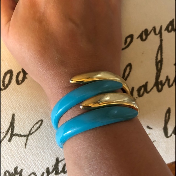 Vintage/retro cuff bracelet. TRENDY - Picture 3 of 4